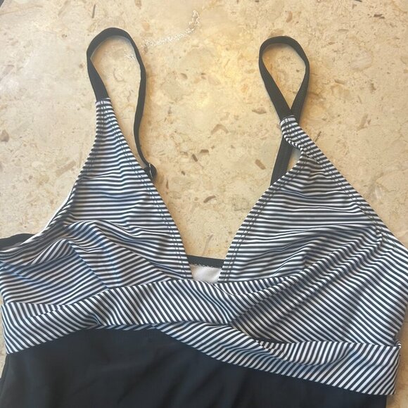 B2prity Women’s One Piece Swimsuit – Tummy Control, Front Cross Design - Picture 4 of 6